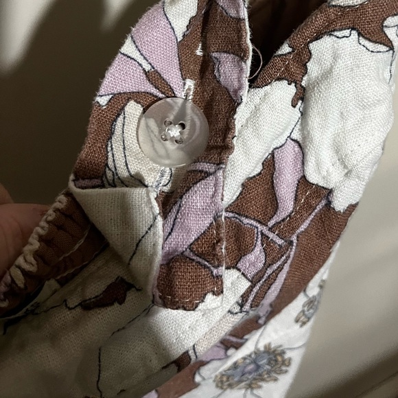 Linen Blend Corset Style Crop Top - Picture 6 of 6